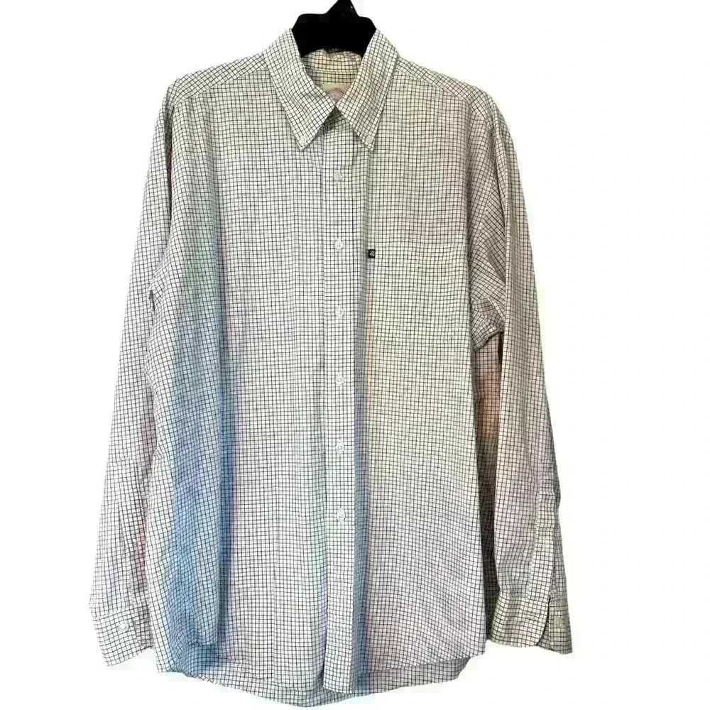 Brooks Brothers 346 Like New Size Large Button Down Colors Navy/Red/White